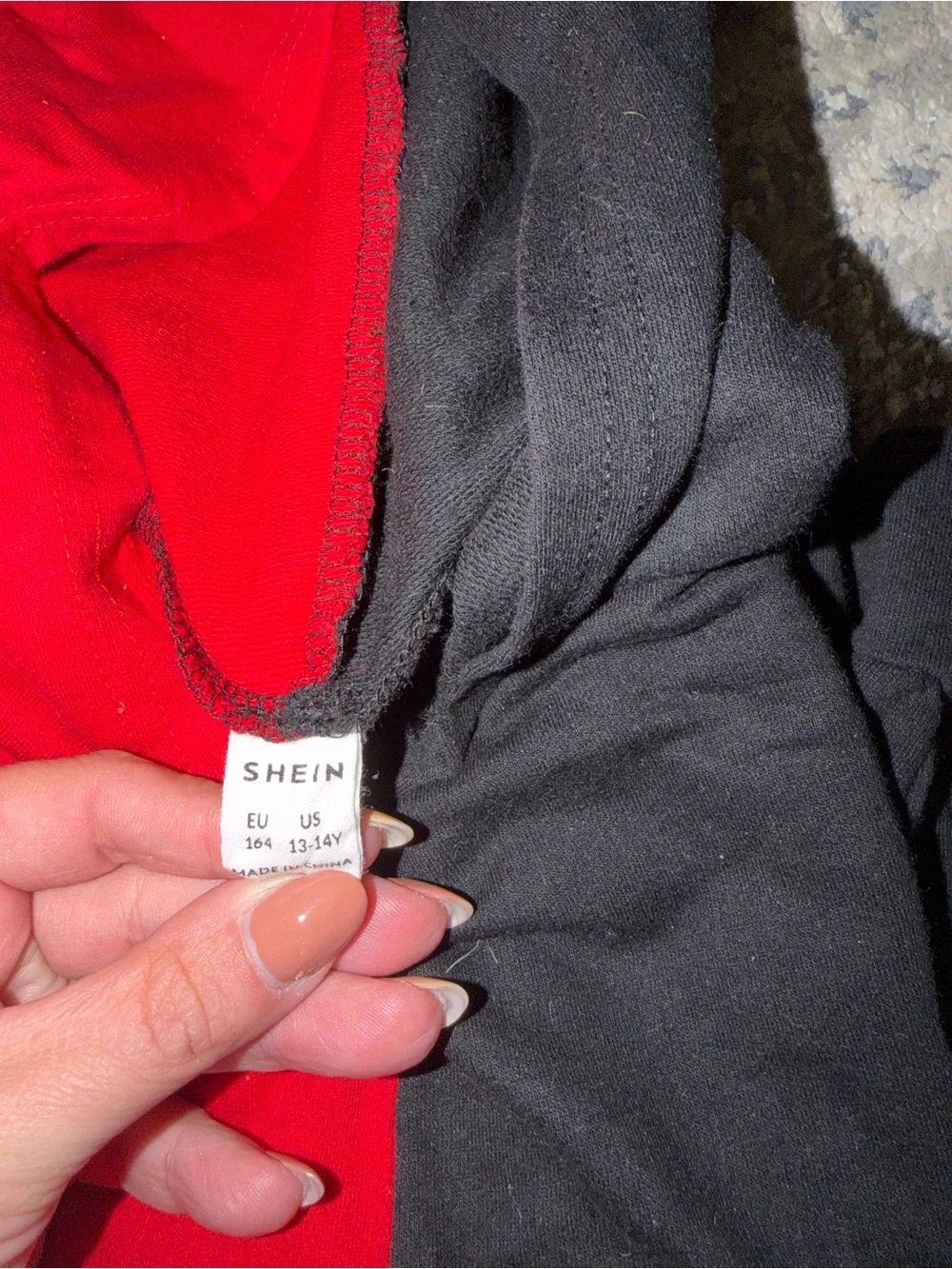 SHEIN Kids Red & Black Colorblock Hoodie and White Paint-Splash Hoodie